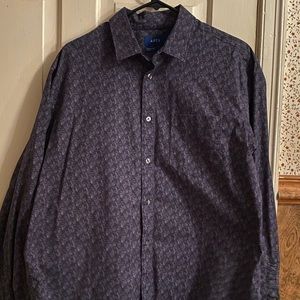 Apt. 9 Mens XL button down shirt.